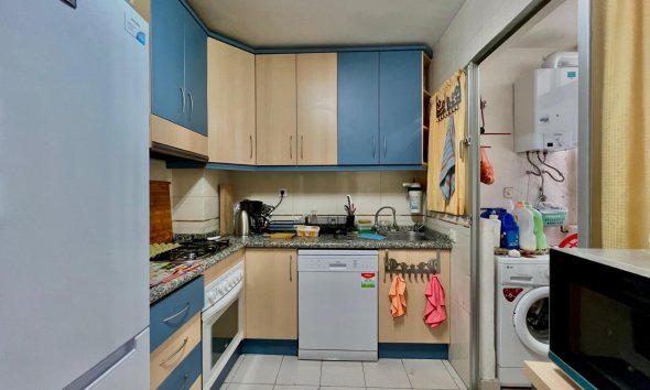 Revente - Apartment -
Torrevieja - Puerto Deportivo