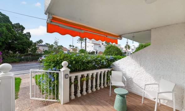 Resale - Apartment -
Villamartin - Costa Blanca