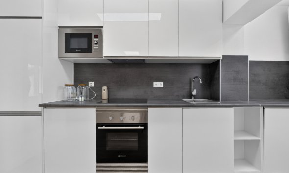Resale - Apartment -
Villamartin - Costa Blanca