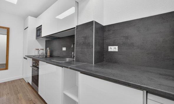Resale - Apartment -
Villamartin - Costa Blanca