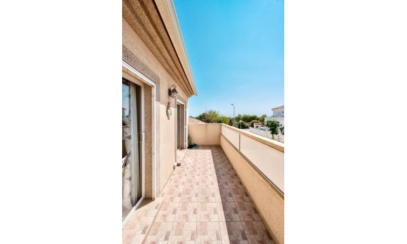 Resale - Town House -
Torrevieja - Costa Blanca