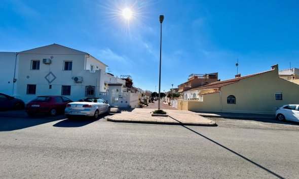 Resale - Town House -
Torrevieja - Costa Blanca