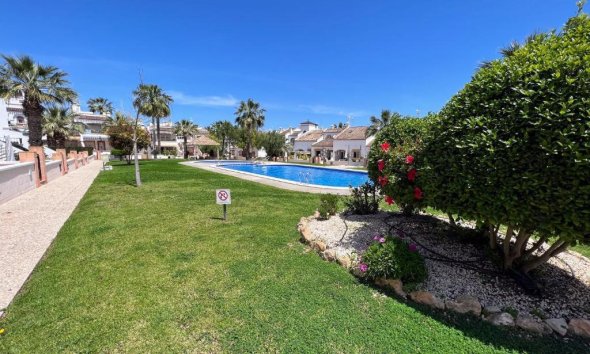 Resale - Town House -
Los Dolses - Inland