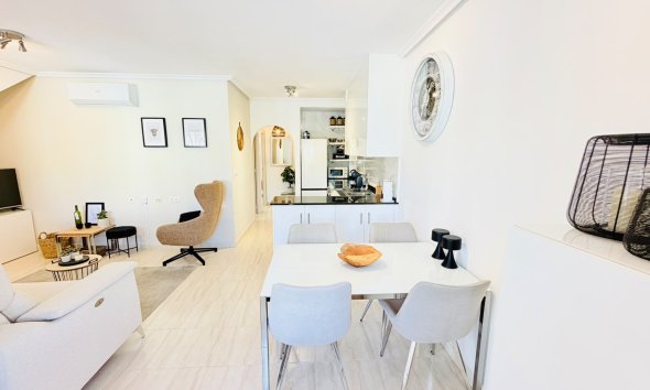 Resale - Town House -
Daya Vieja - Costa Blanca