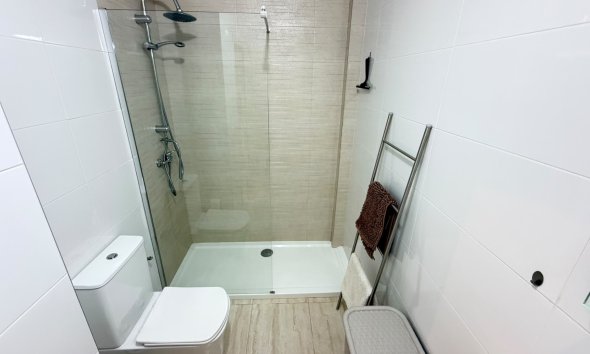 Resale - Town House -
Daya Vieja - Costa Blanca