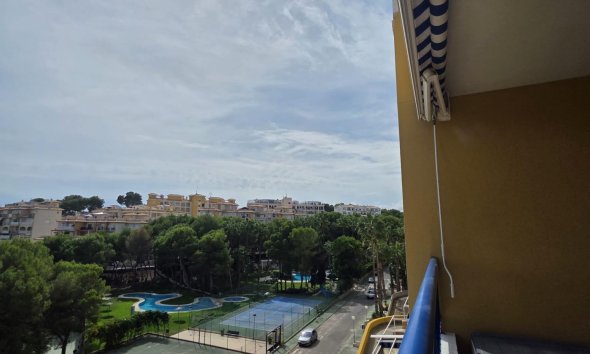 Revente - Apartment -
Orihuela Costa - Altos De Campoamor
