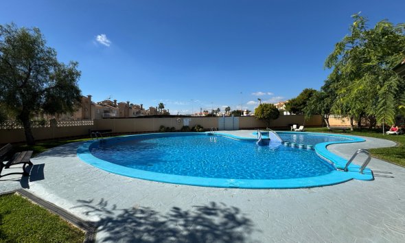 Revente - Apartment -
Orihuela Costa - Costa Blanca