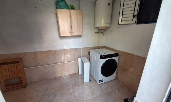 Revente - Quad House -
Torrevieja - Carrefour