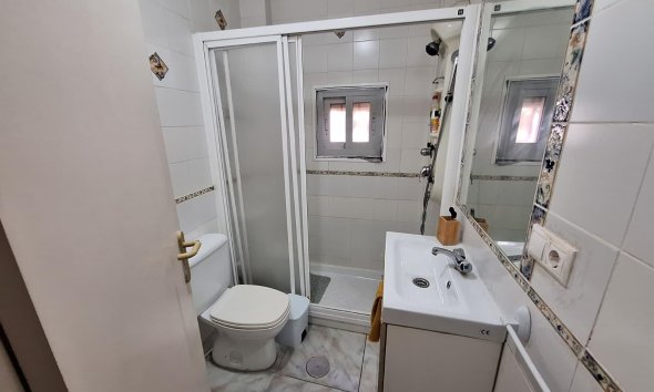 Revente - Quad House -
Torrevieja - Carrefour