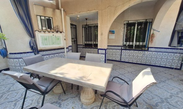 Revente - Quad House -
Torrevieja - Carrefour