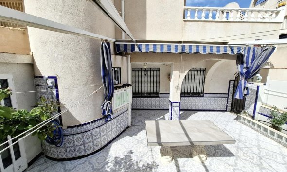 Revente - Quad House -
Torrevieja - Carrefour
