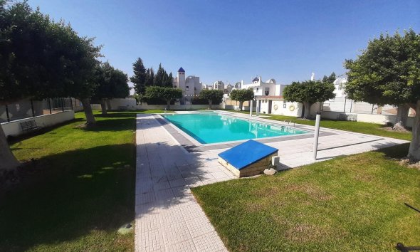 Revente - Quad House -
Torrevieja - Carrefour