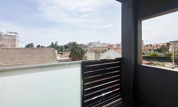 Revente - Apartment -
Torrevieja - Costa Blanca
