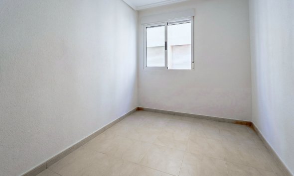 Revente - Apartment -
Torrevieja - Costa Blanca