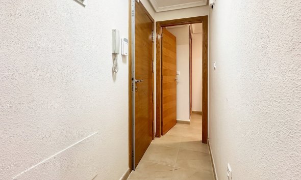 Revente - Apartment -
Torrevieja - Costa Blanca