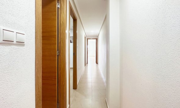 Revente - Apartment -
Torrevieja - Costa Blanca
