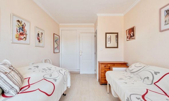 Resale - Town House -
Torrevieja - Costa Blanca