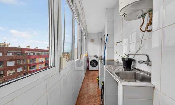 Revente - Apartment -
Torrevieja