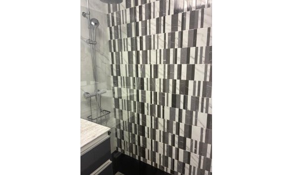 Resale - Apartment -
Torrevieja - Centro
