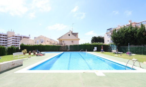 Revente - Apartment -
Orihuela Costa - Costa Blanca