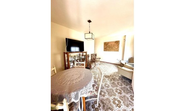 Resale - Apartment -
Torrevieja