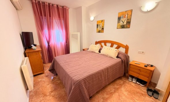 Revente - Apartment -
Torrevieja - Centro