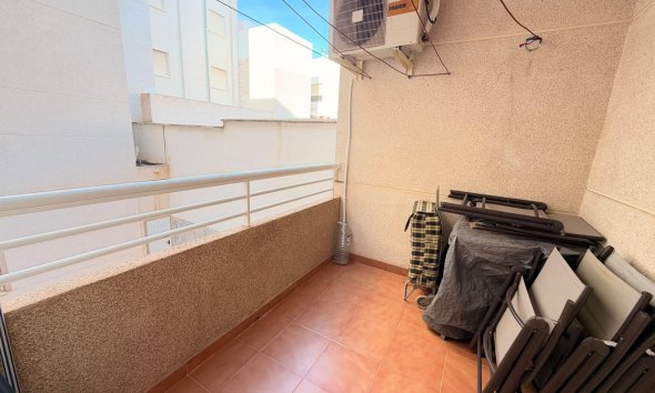 Revente - Apartment -
Torrevieja - Centro