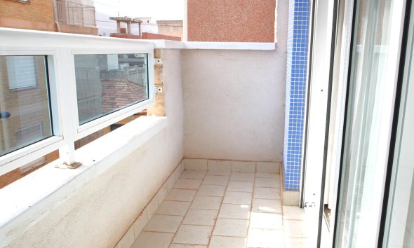 Revente - Apartment -
Torrevieja - Las Piscinas Naturales