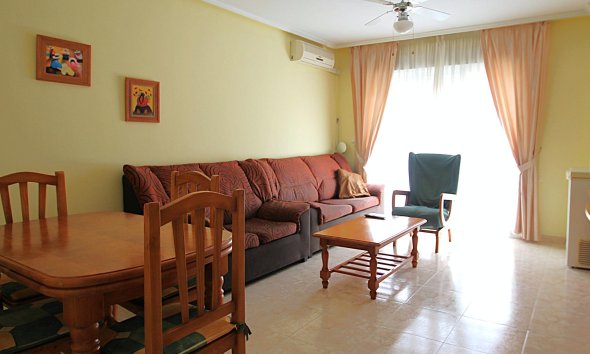 Revente - Apartment -
Torrevieja - Las Piscinas Naturales