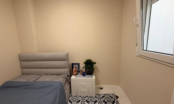Revente - Apartment -
Torrevieja - Centro