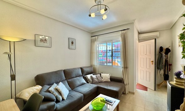 Revente - Apartment -
Orihuela Costa - Costa Blanca