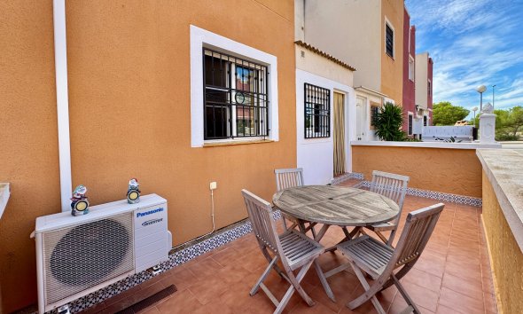 Revente - Apartment -
Orihuela Costa - Costa Blanca