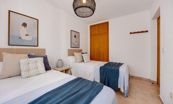 Revente - Bungalow -
Torrevieja - Los Balcones
