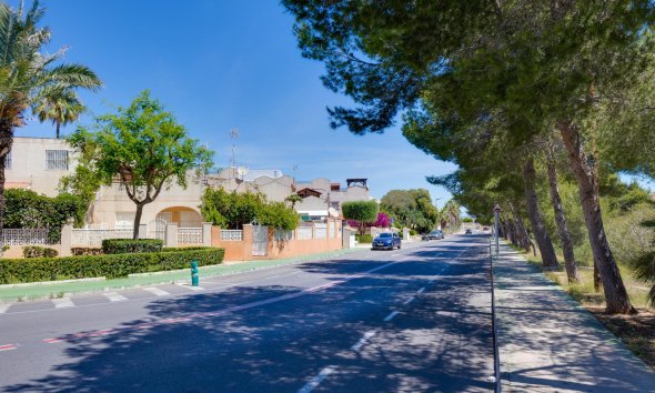 Revente - Bungalow -
Torrevieja - Los Balcones