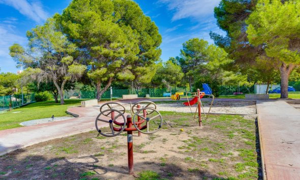 Revente - Bungalow -
Torrevieja - Los Balcones