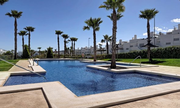 Resale - Apartment -
Vistabella Golf Entre Naranjos - Inland