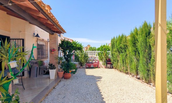 Revente - Quad House -
Lo Crispin - Inland