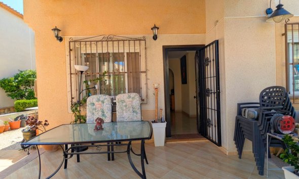 Revente - Quad House -
Lo Crispin - Inland