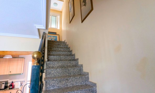 Revente - Quad House -
Lo Crispin - Inland