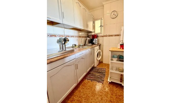 Revente - Apartment -
Torrevieja - Parque de las Naciones
