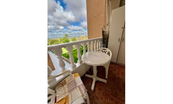 Revente - Apartment -
Torrevieja - Parque de las Naciones