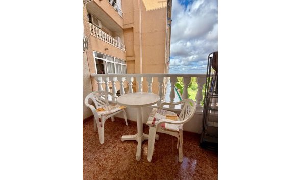 Revente - Apartment -
Torrevieja - Parque de las Naciones
