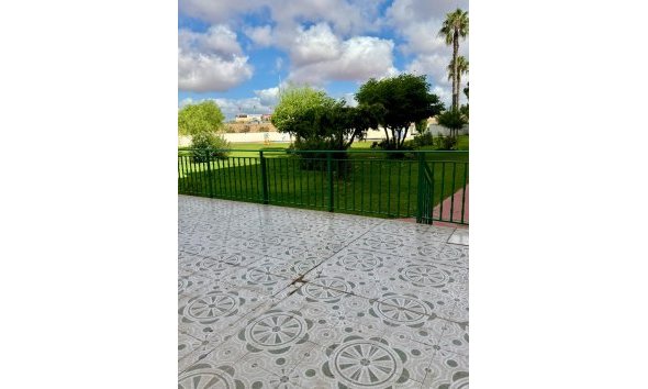 Revente - Apartment -
Torrevieja - Parque de las Naciones