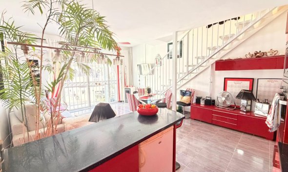 Revente - Duplex -
Torrevieja - La Siesta - El Salado - Torreta