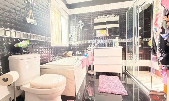 Revente - Duplex -
Torrevieja - La Siesta - El Salado - Torreta