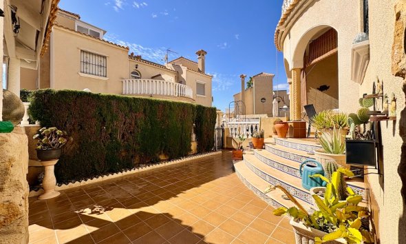 Resale - Town House -
Orihuela Costa - Costa Blanca