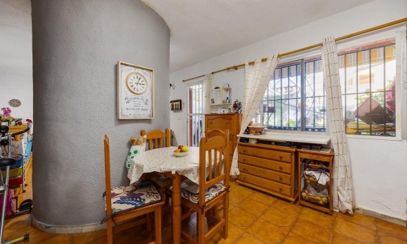 Revente - Town House -
Torrevieja - Nueva Torrevieja
