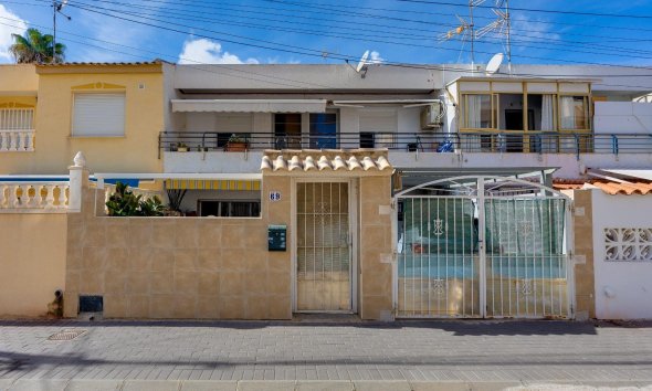 Revente - Town House -
Torrevieja - Nueva Torrevieja