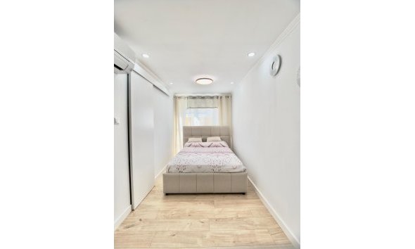Revente - Villa -
Orihuela Costa - Costa Blanca