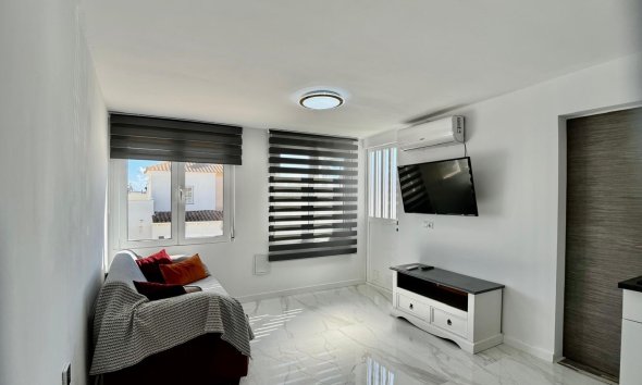 Revente - Villa -
Orihuela Costa - Costa Blanca